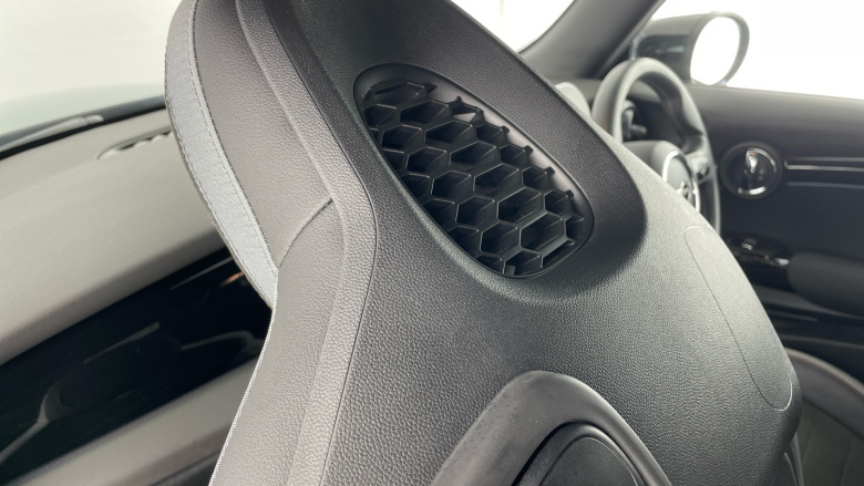 MINI Hatchback 1.5 Cooper Sport 3dr Auto Petrol Hatchback